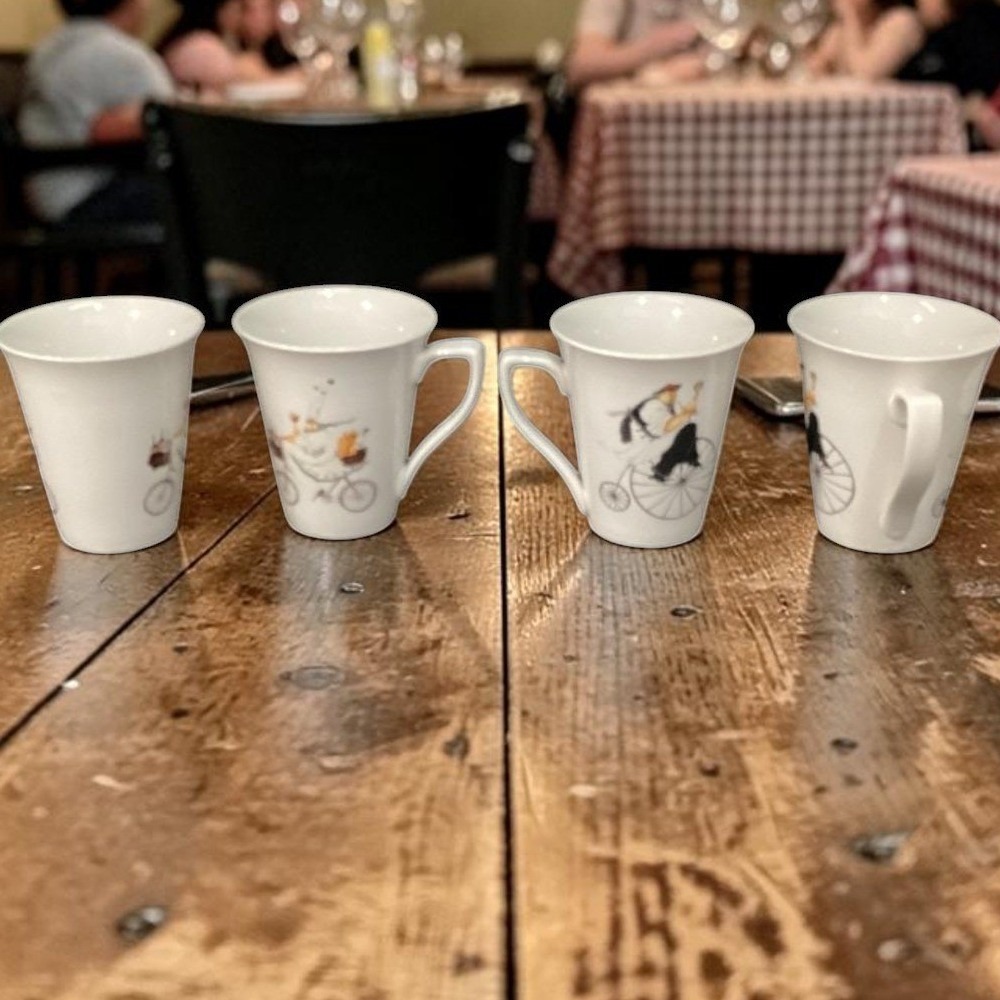 Oneida Chefs to Go Coffee Cups, Set of 4, Vintage Jennifer Garant Design